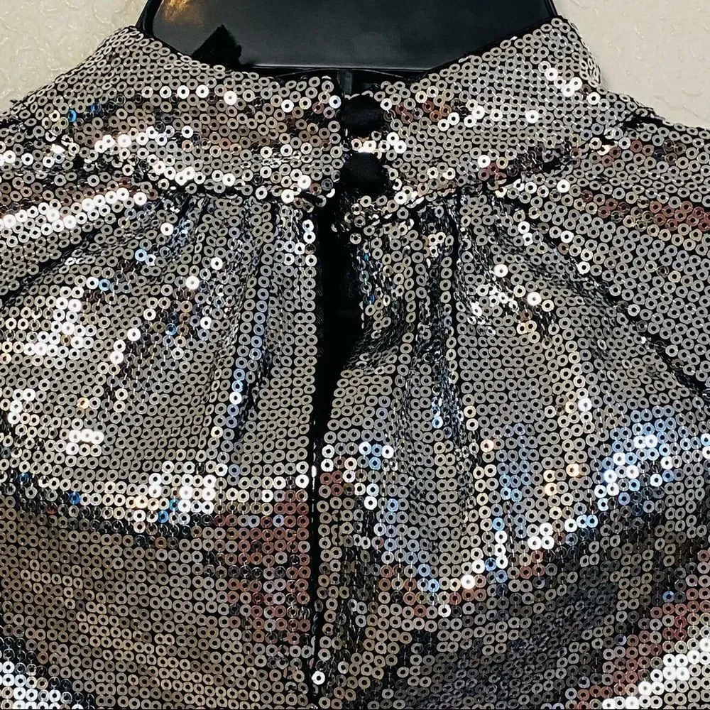 RtA Tennessee Peasant Silver Sequin Bell Sleeve Top Sz XS NWT - Picture 11 of 16